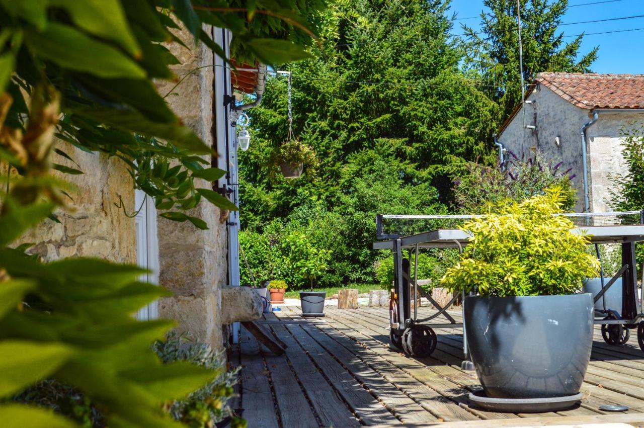 La Rochette  Grande Chambre D'Hote Les Chats-Pitres Bed & Breakfast エクステリア 写真